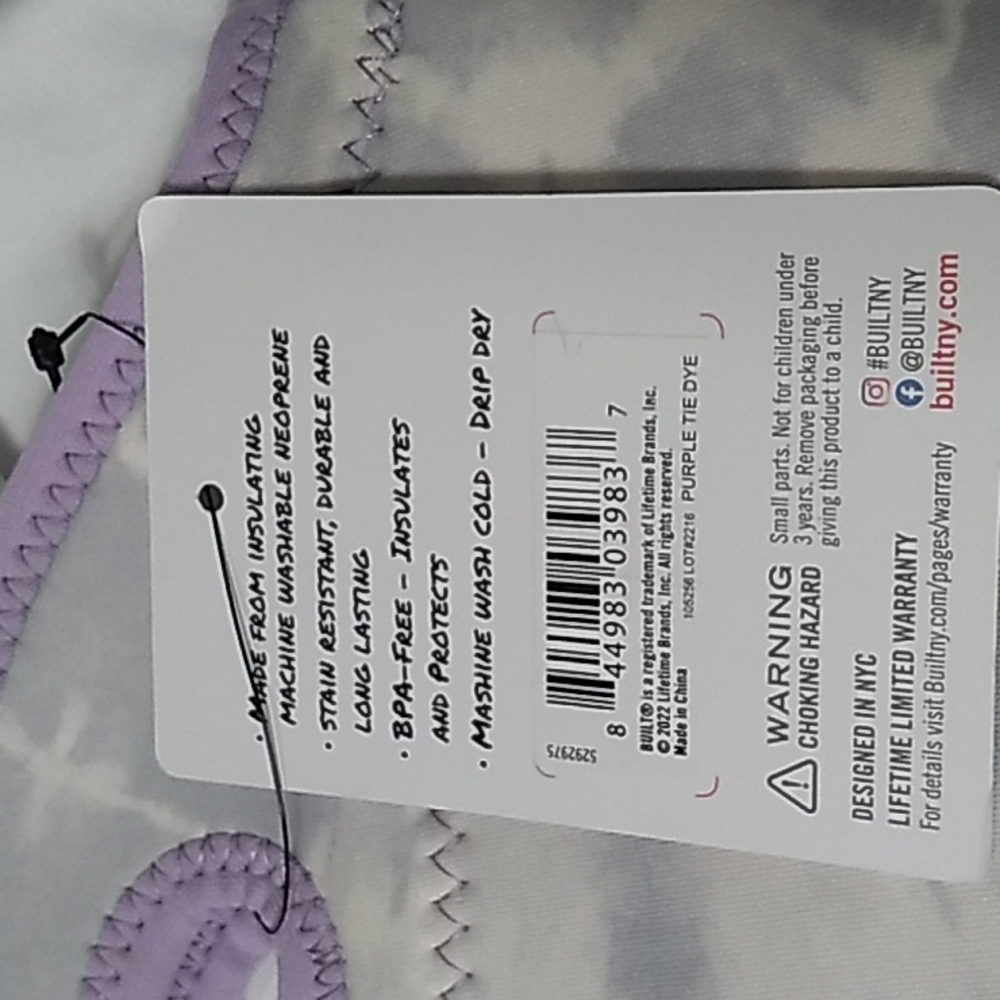 Built Rambler Lunch Bag  12 x 9.5 x 6 inches in Purple & White. - Picture 8 of 8